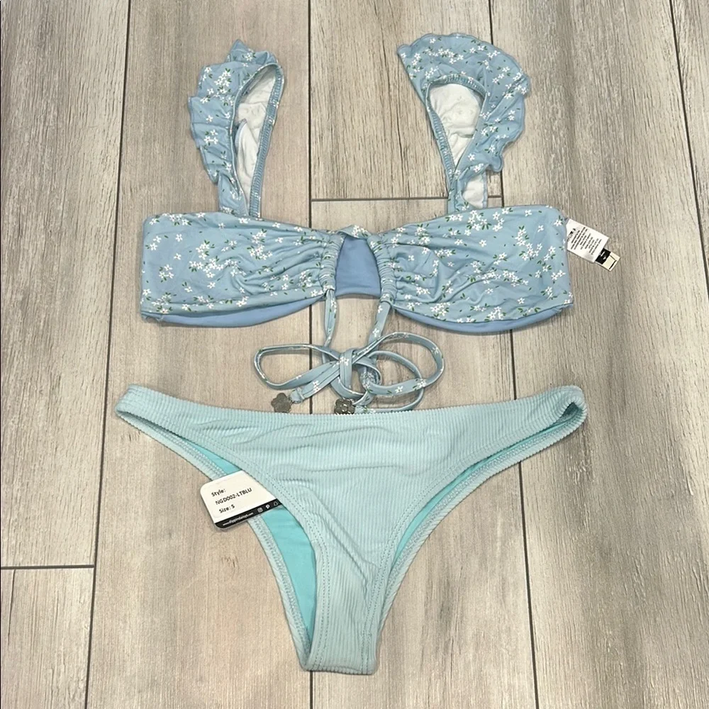 Dippin' Daisy's 2 piece bikini set in blue size small